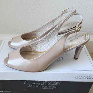 Jaclyn Smith Cream tan peep toe high heels 3" Sz 8 Sling Back Neutrals Classic